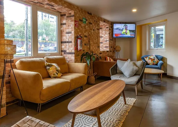 Hotel Estancias VIVE MX Cuauhtemoc, Trademark by Wyndham