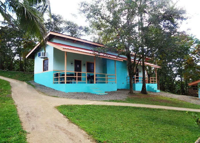 Caliraya Resort Club