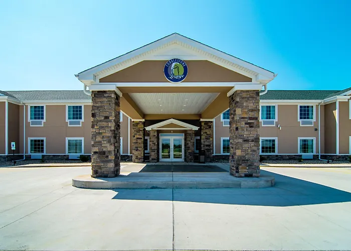 Cobblestone Hotel & Suites - Paxton