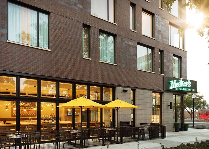 Doubletree By Hilton Greeley At Lincoln Park Hotel