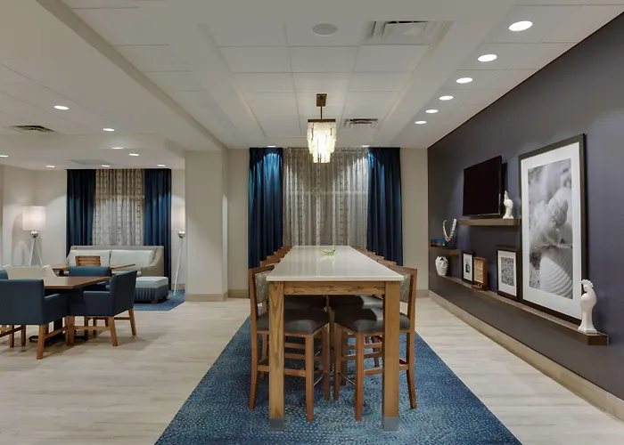 Pompano Beach Dog Friendly Hotels
