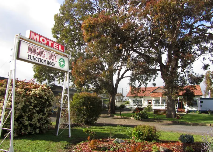 The Highlander Motel - 24Hr Check In
