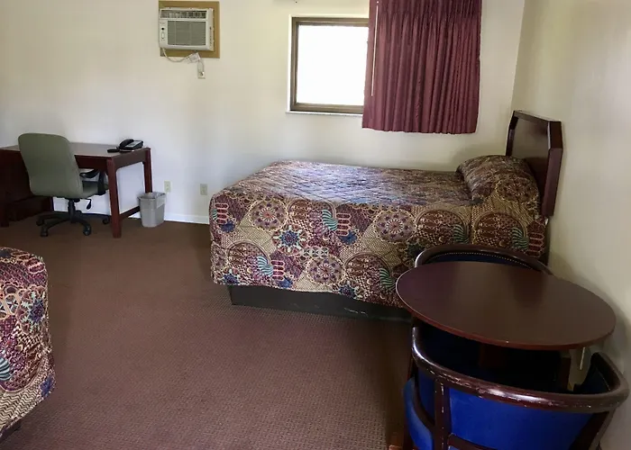 Kingsway Inn Caro