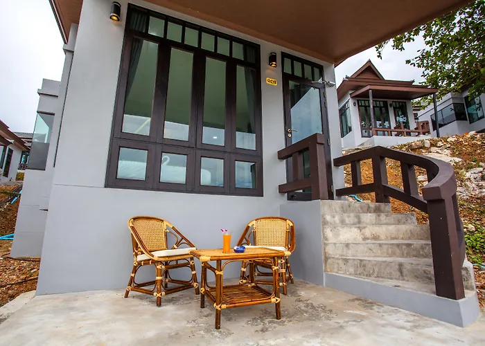 Lanta Corner Resort