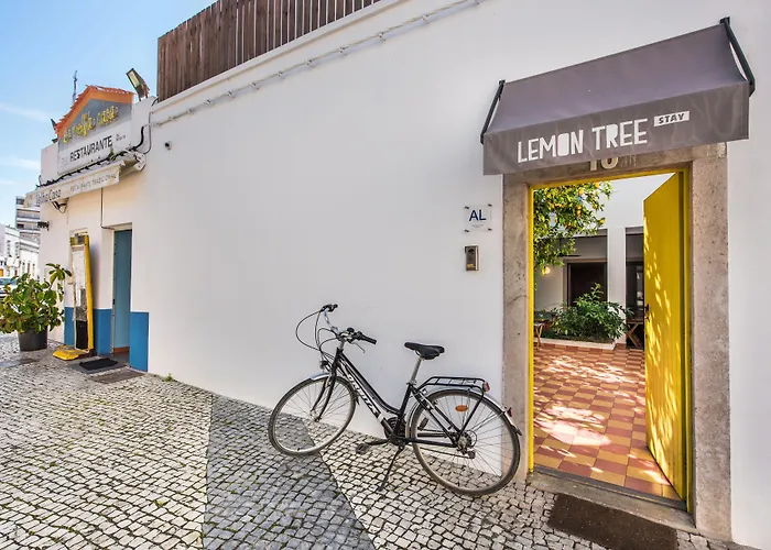 Lemon Tree Stay