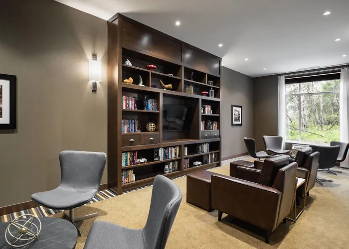 Four Points By Sheraton Grande Prairie