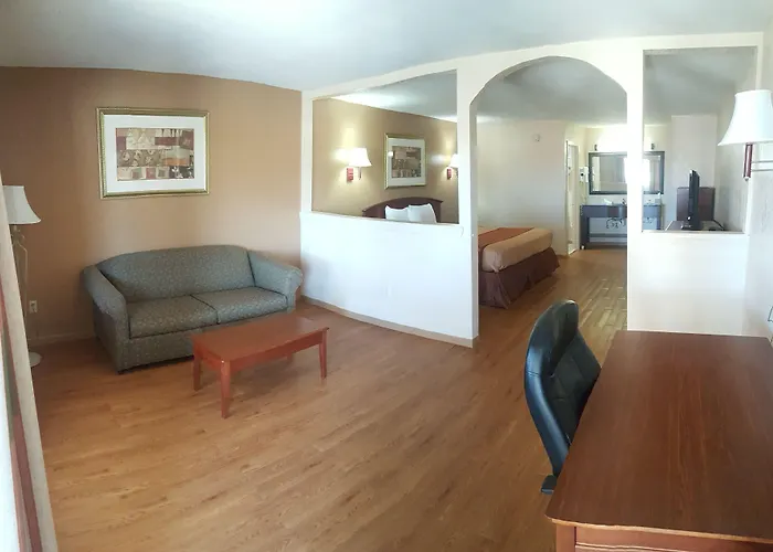 Regency Inn & Suites