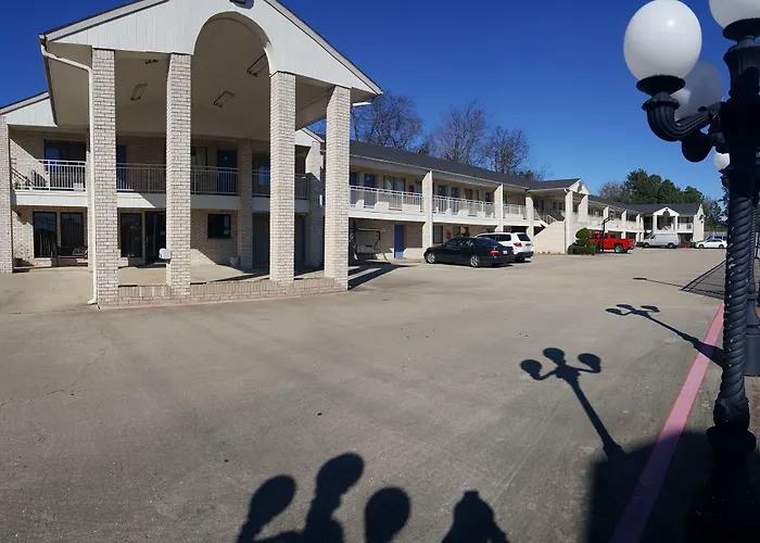 Regency Inn & Suites