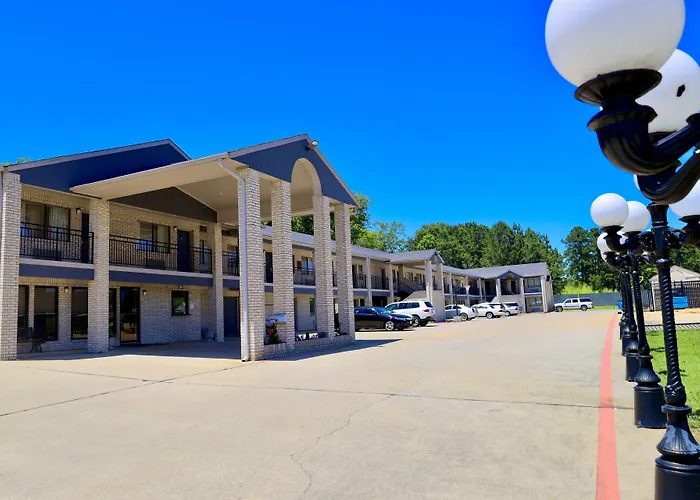 Regency Inn & Suites
