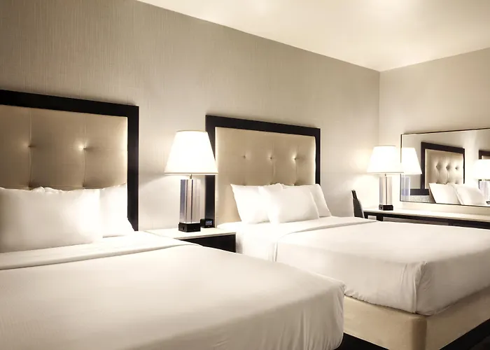 Embassy Suites By Hilton San Antonio Landmark