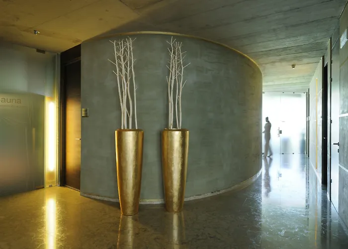 Bio & Wellnesshotel Pazeider - Healing Garden Above Meran Marlengo