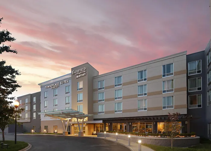 Towneplace Suites By Marriott Louisville Northeast