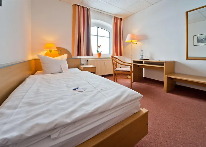 City Hotel