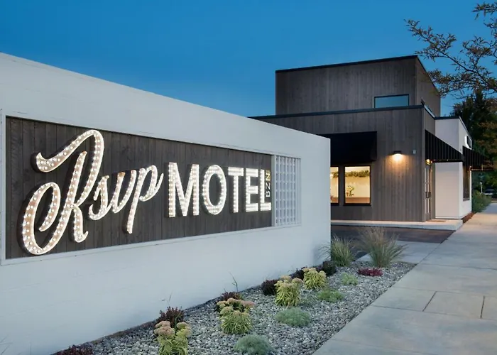 Rsvp Hotel