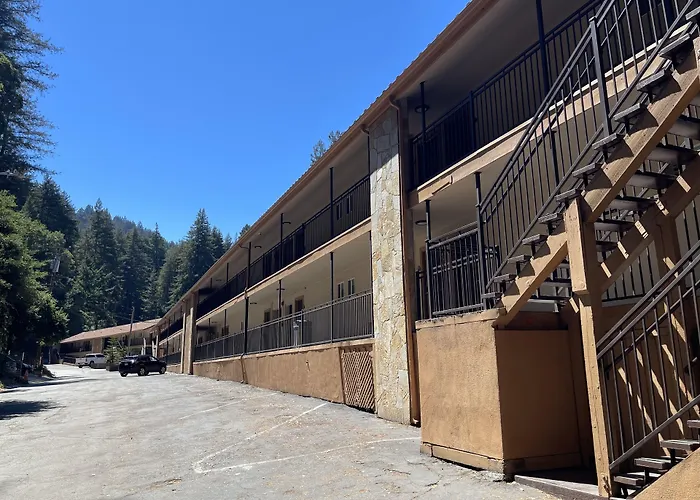 The Historic Brookdale Lodge, Santa Cruz Mountains