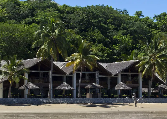 Anjiamarango Beach Resort Befotaka Bay