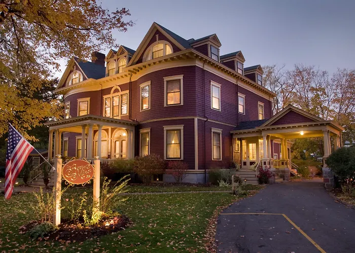 Berry Manor Inn