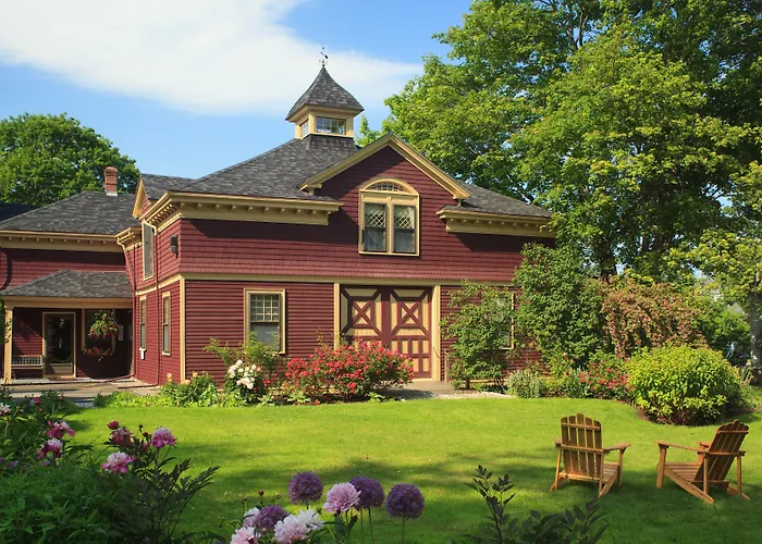 Berry Manor Inn
