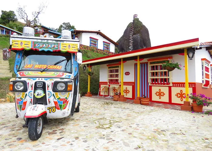 Hotel Zocalo Campestre Guatapé