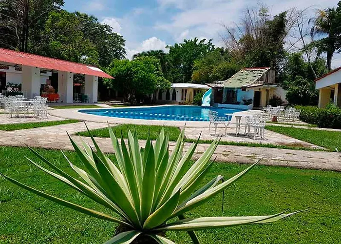 Hotel Villas Kin Ha