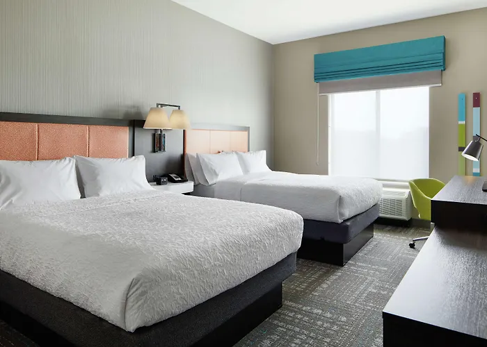 Hampton Inn & Suites Chicago/Waukegan