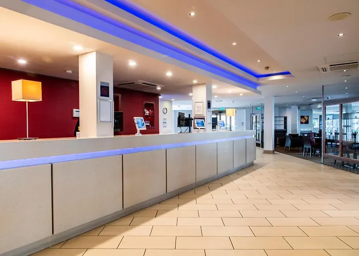 Holiday Inn Express - Glasgow Airport By Ihg Paisley