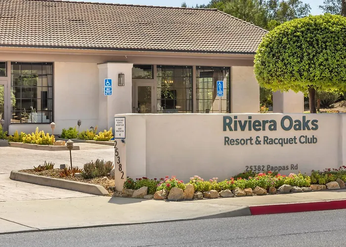 Riviera Oaks Resort
