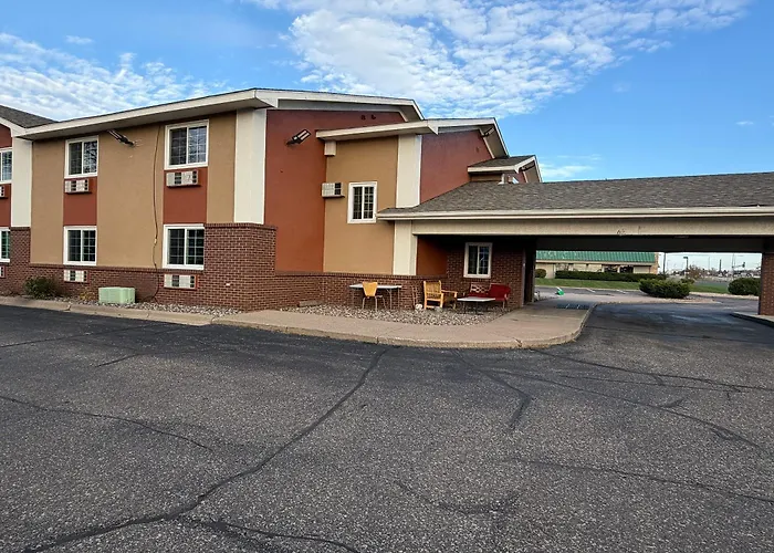 Coratel Inn And Suites By Jasper Stillwater