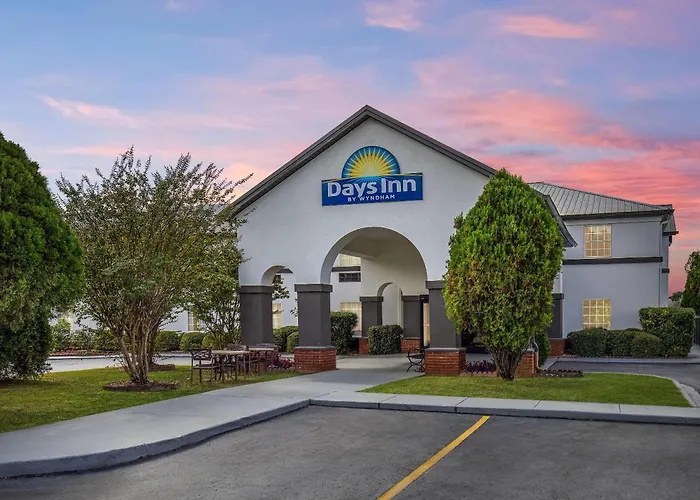 Days Inn By Wyndham Lincoln