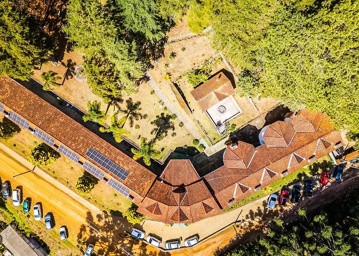 VELINN Recanto das Hortencias Hotel