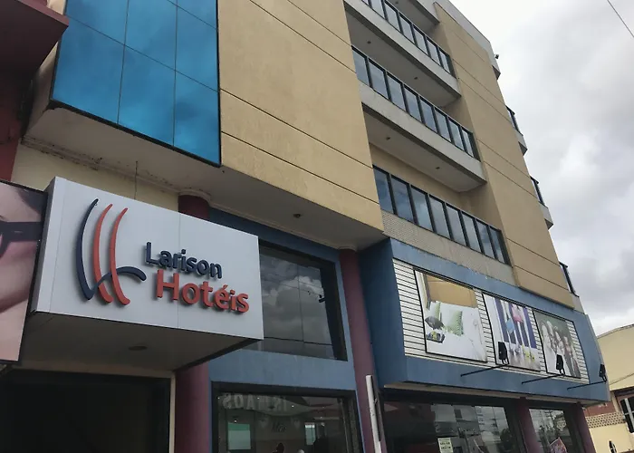 Larison Hotéis -