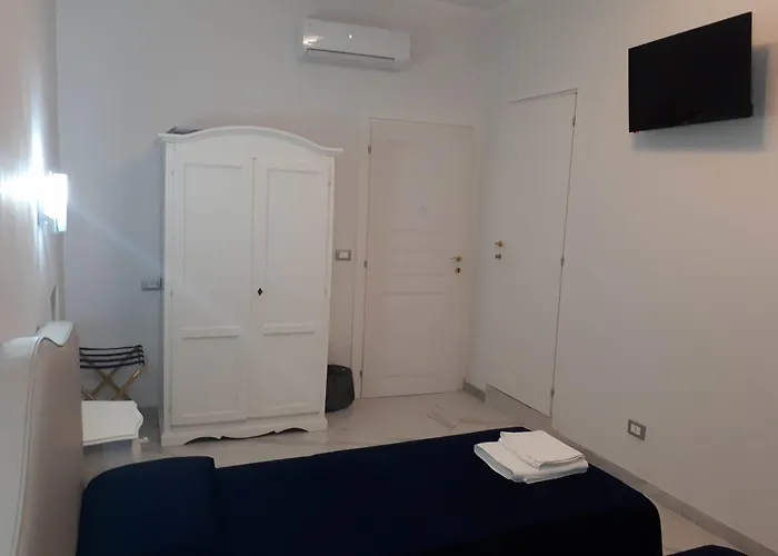 Royal Rooms