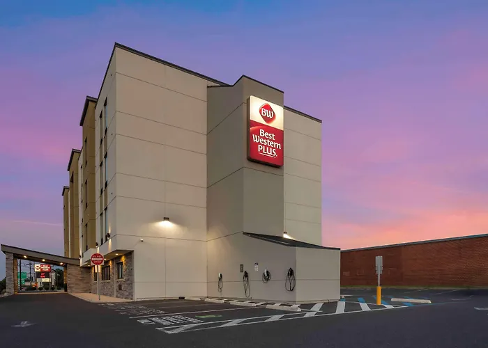 Best Western Plus Philadelphia-Pennsauken Hotel