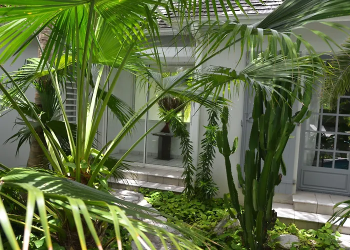 Residence Adam Et Eve