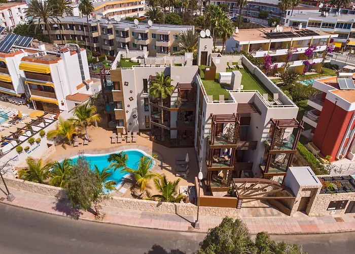 Alhambra Boutique Apartments By Pmc Resorts