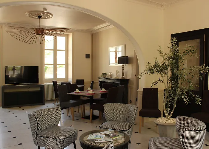 Hôtel Le Saint Martin Sablé-sur-Sarthe