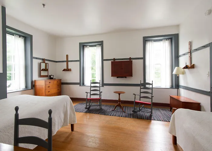 Shaker Village Of Pleasant Hill Harrodsburg