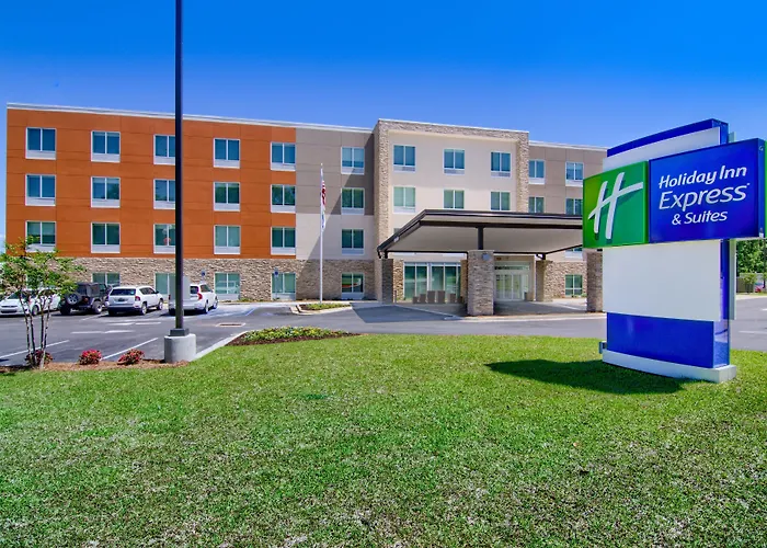 Holiday Inn Express & Suites Mobile - University Area By Ihg