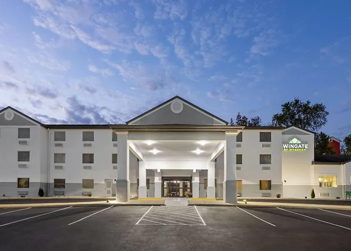 Wingate By Wyndham Pittsburgh New Stanton