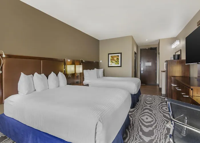 Best Western Plus Williston & Suites