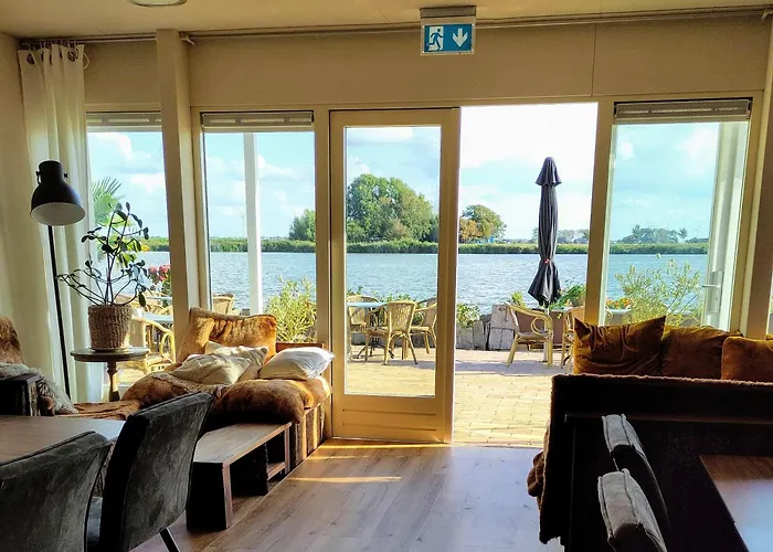 Pension van Ewijcksluis