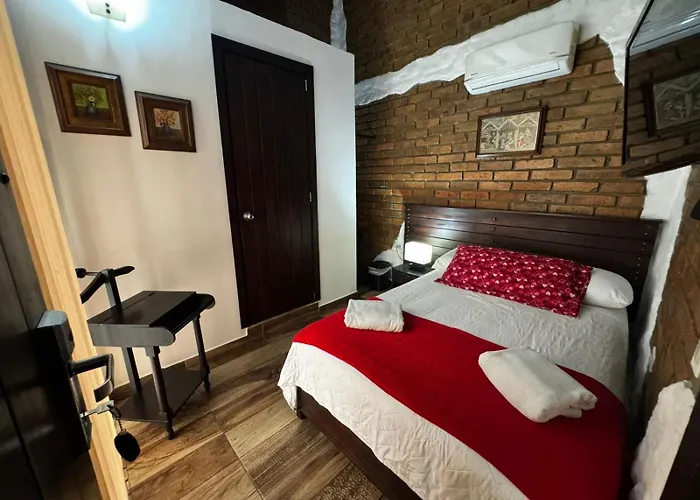 Hotel Boutique Colonial Cartago
