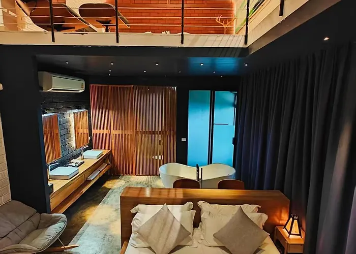 M5 Hotel