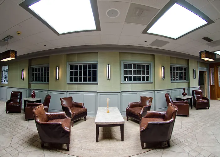 Quality Inn & Suites New Hartford - Utica