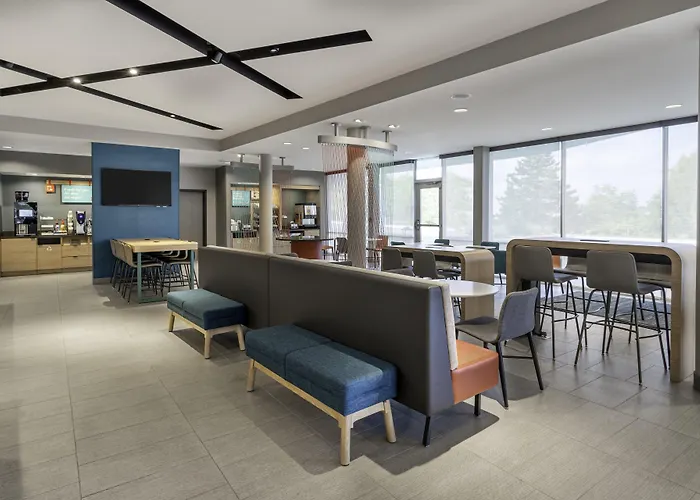 Avid Hotels Milwaukee West - Waukesha By Ihg Pewaukee
