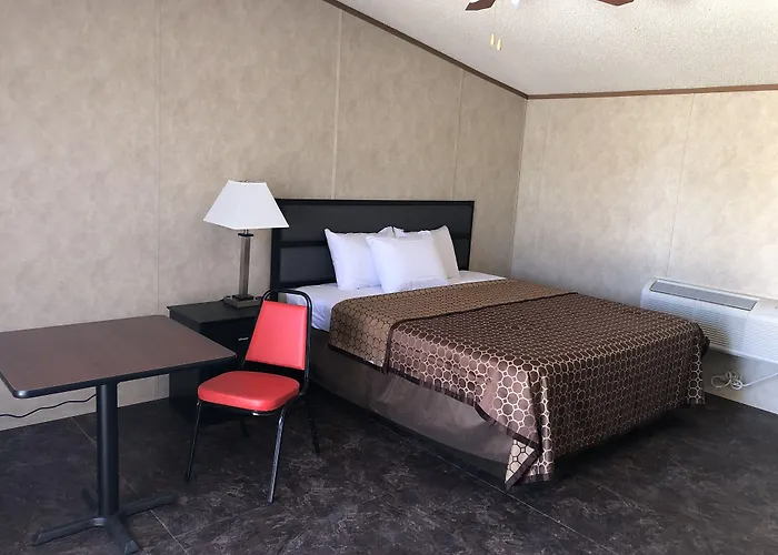 Monahans Country Inn