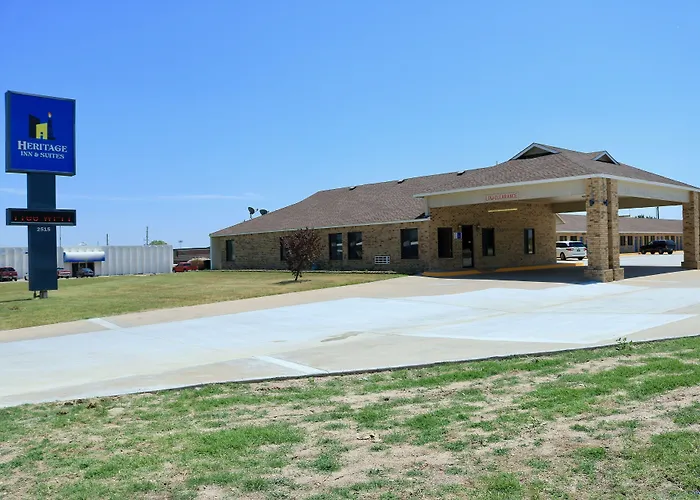 Heritage Inn & Suites