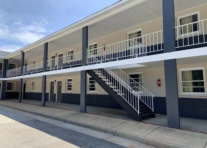 Paradise Suites - Newport News & Jefferson Ave