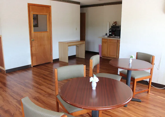 Nationwide 9 Inn