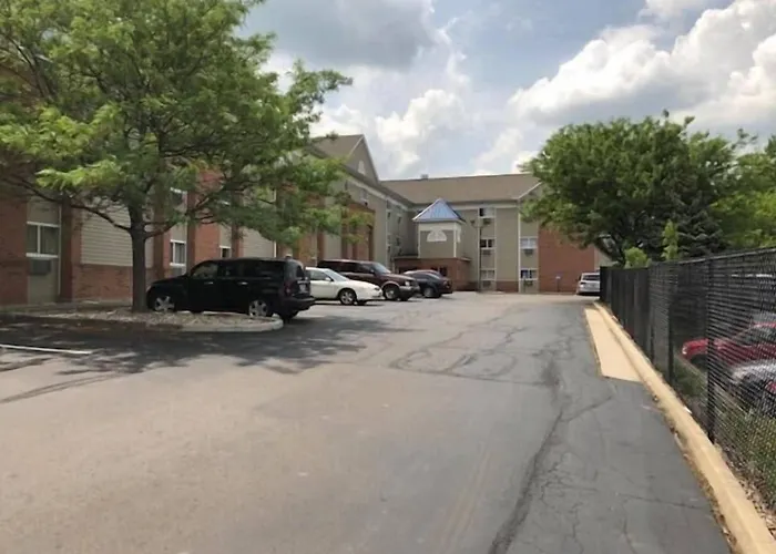 Intown Suites Extended Stay Cincinnati Oh - Colerain